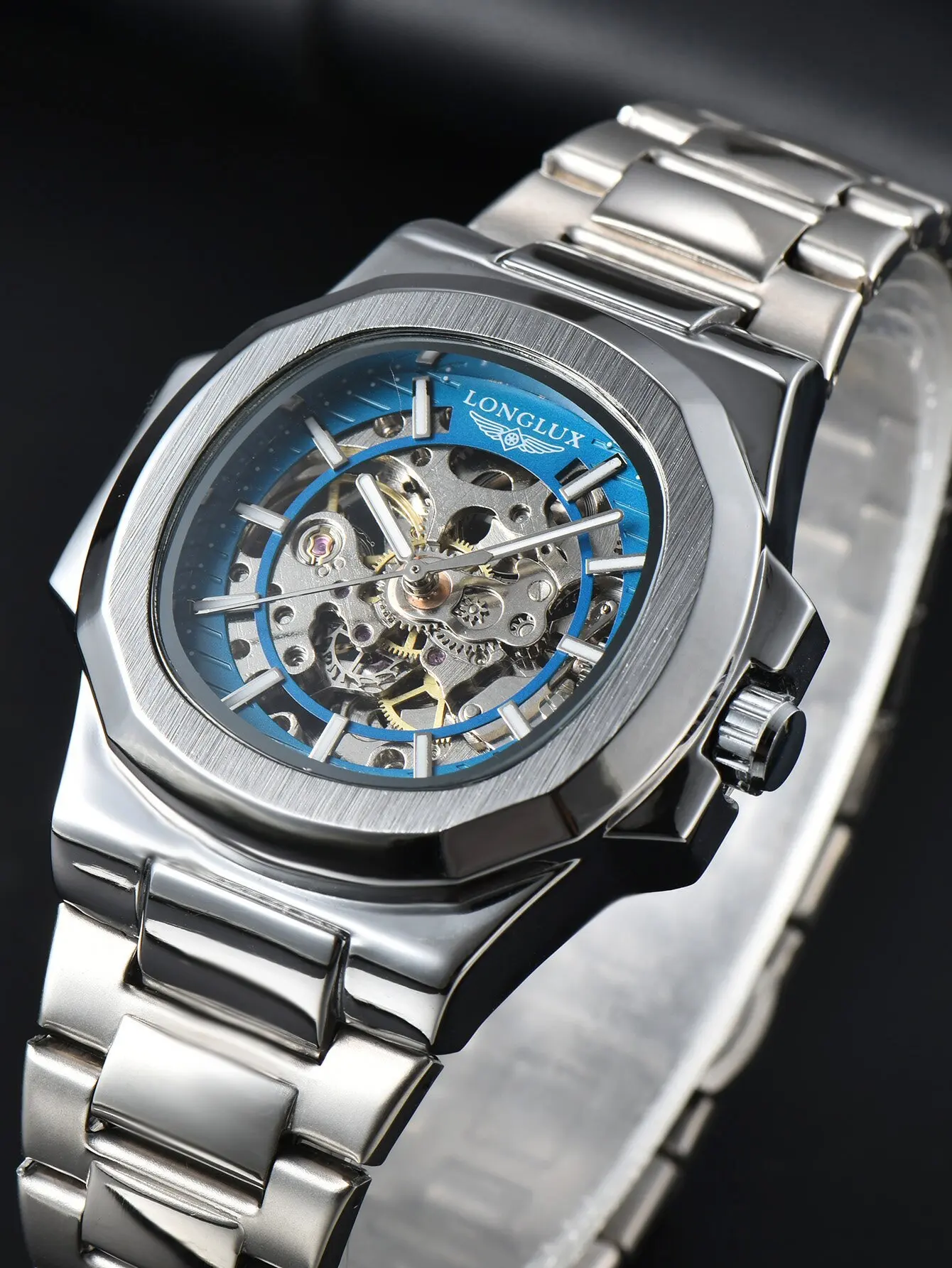 นาฬิกาข้อมือผู้ชาย LONGLUX ระบ - Seiko Watch 5 Sports บทวิจารณ์และราคา